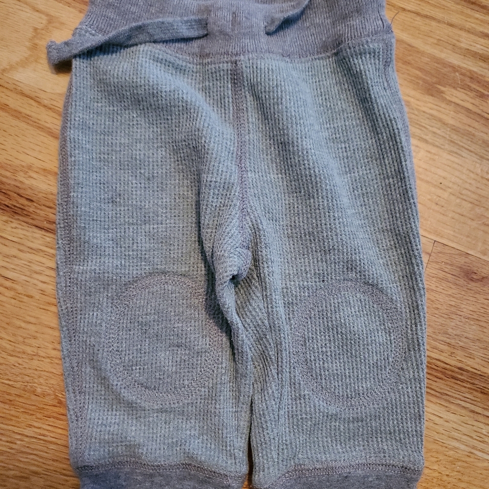 Baby Gap joggers, size 3-6 months